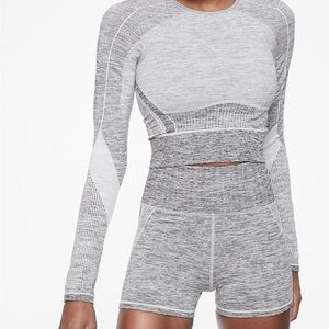 Athleta Agile Colorblock Crop Top